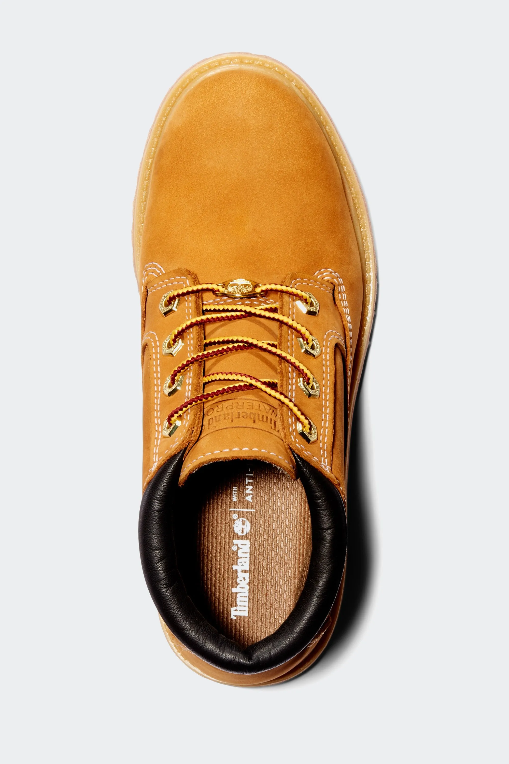 CHUKKA BOOTS