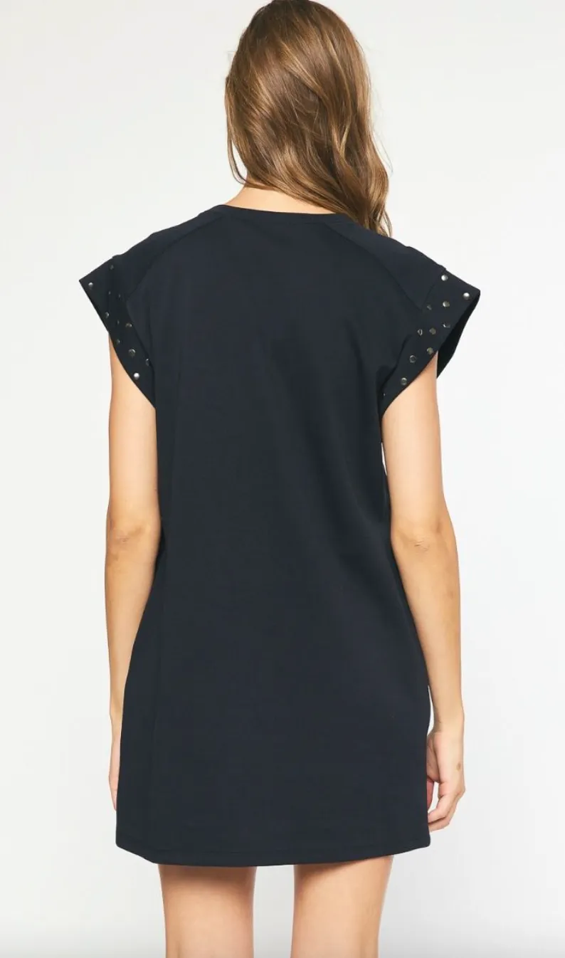CURVY Solid Short Sleeve Dress With Stud Detail