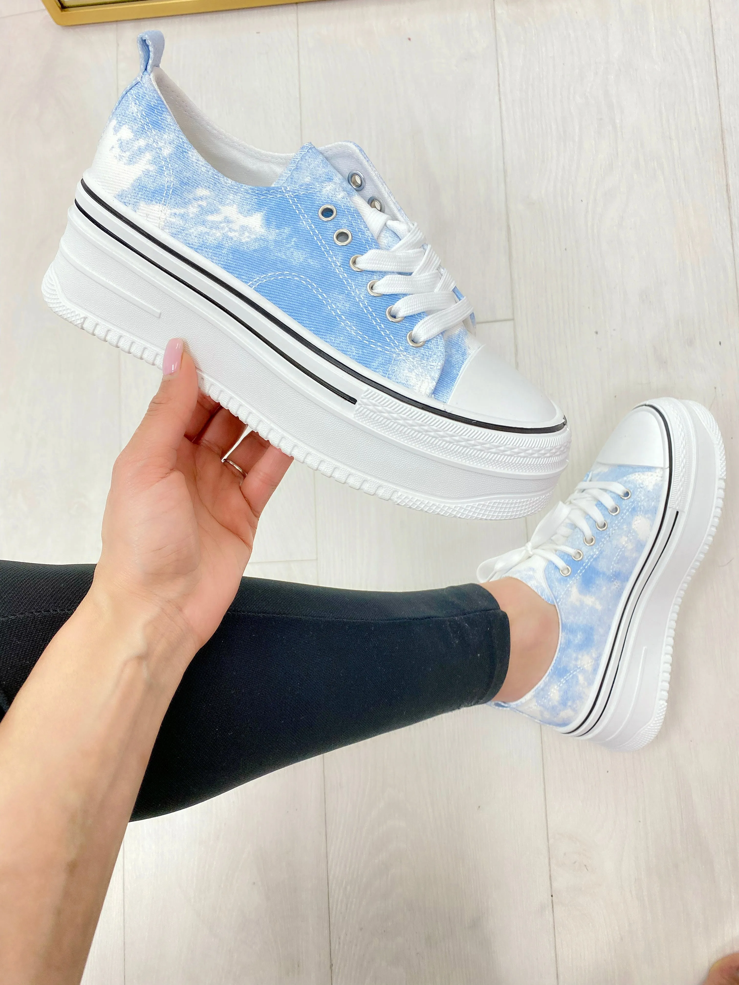 Dreamer Cloud Effect Platform Trainers