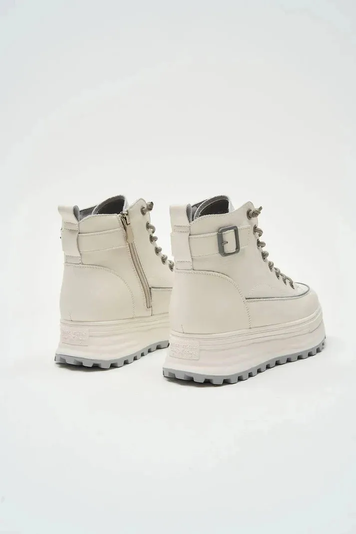 Element White   Vista Milk