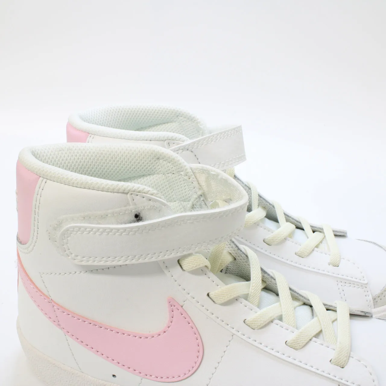 Kids Nike Blazer Mid '77 Pre School Trainers Summit White Pink Foam Coconut Milk Uk Size 2