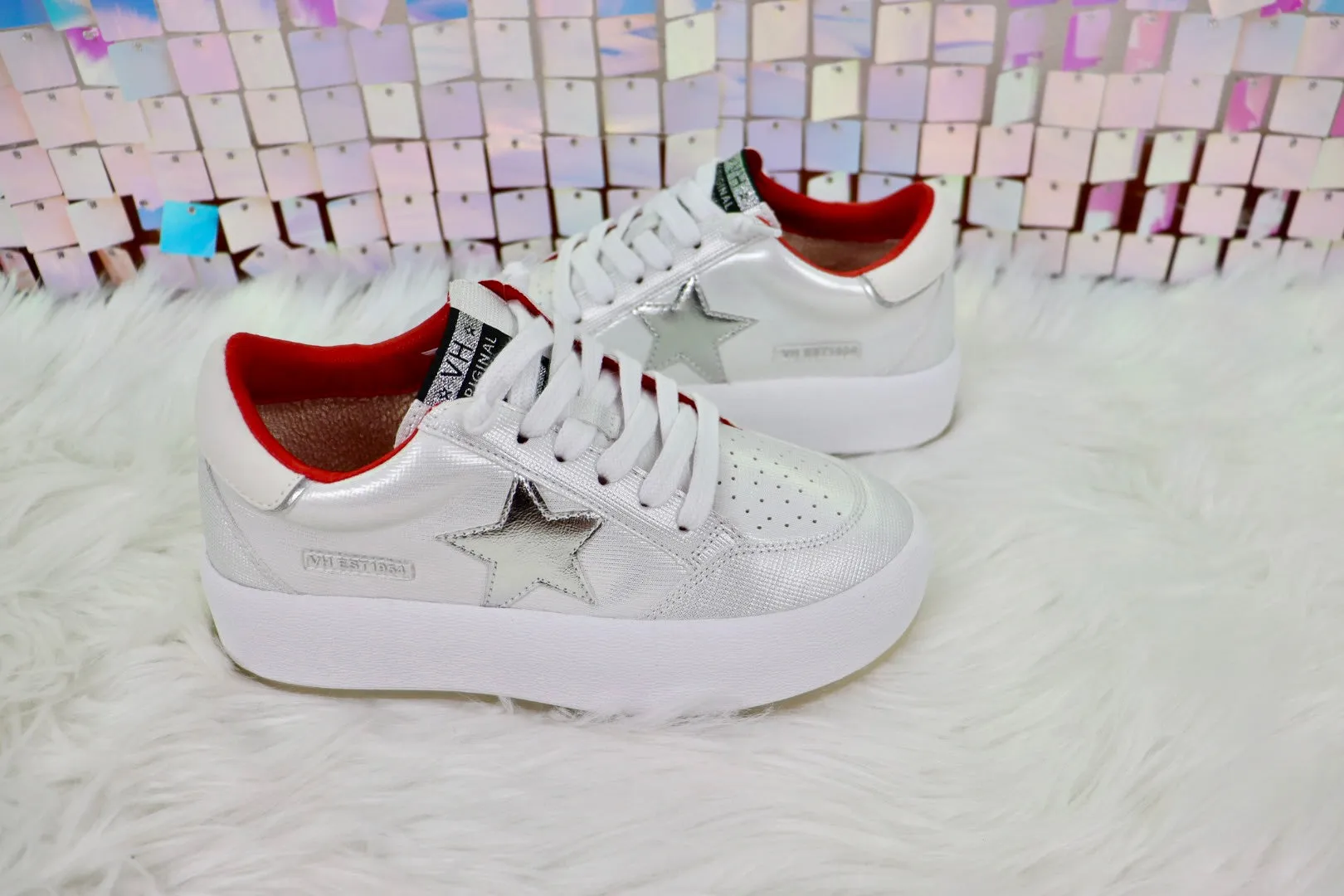 Ream 10 Vintage Havana Sneaker in Red/Silver/White