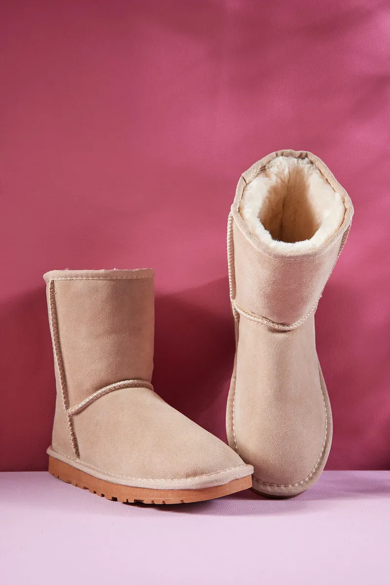 Smaibulun Ugg | Lovett Wool Blend Suede Shearling Boots - Sand
