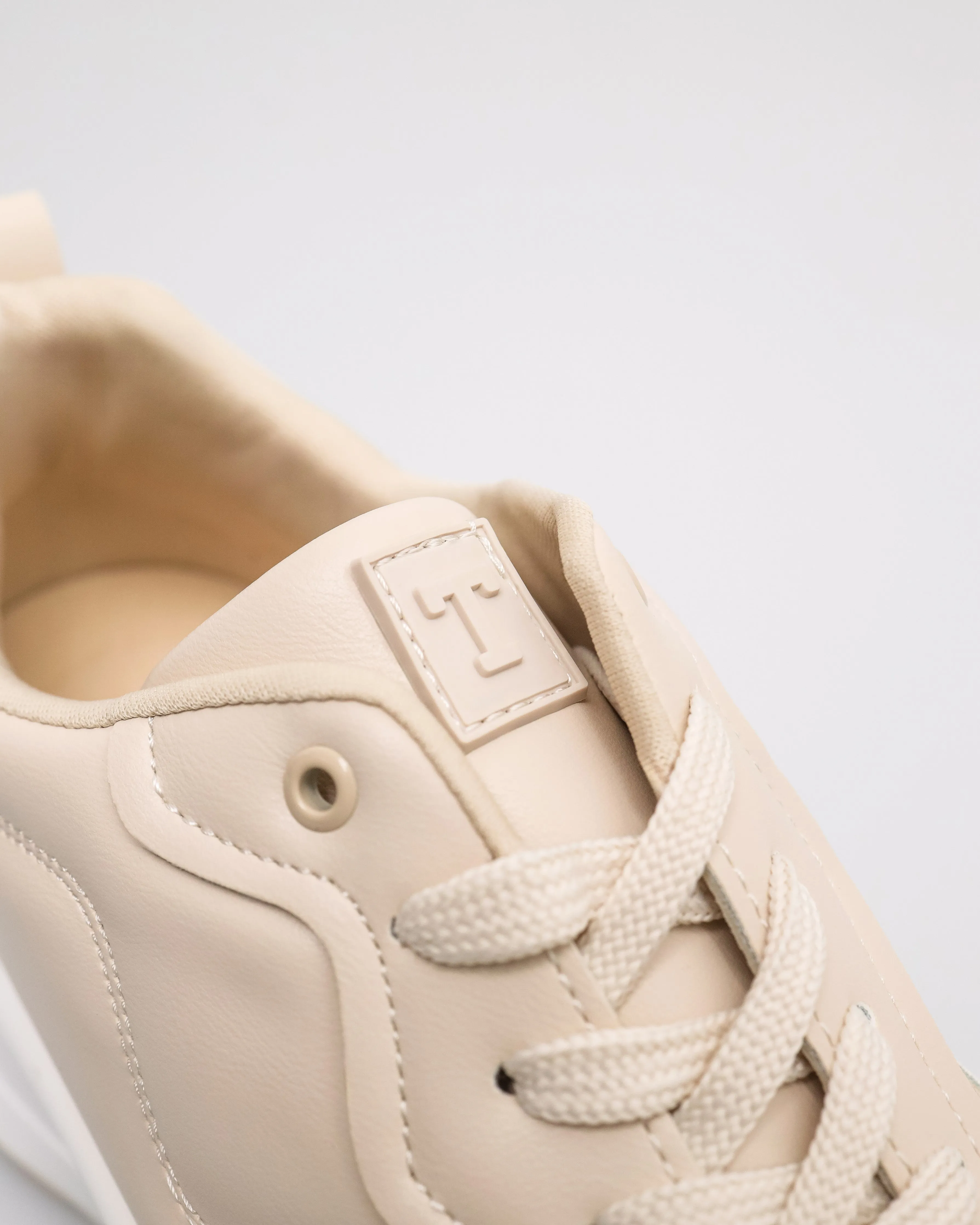 Tomaz YX209 Ladies Flow Lace up Sneakers